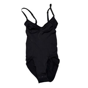 Skims Shapewear Bodysuit Briefs